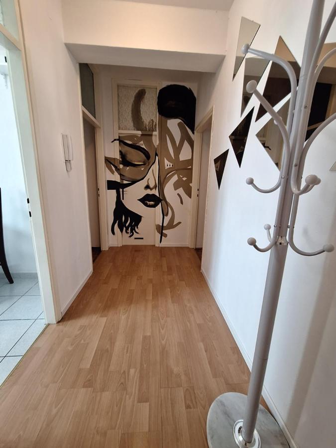 Two Bedroom Apartment Alma Zadar Buitenkant foto